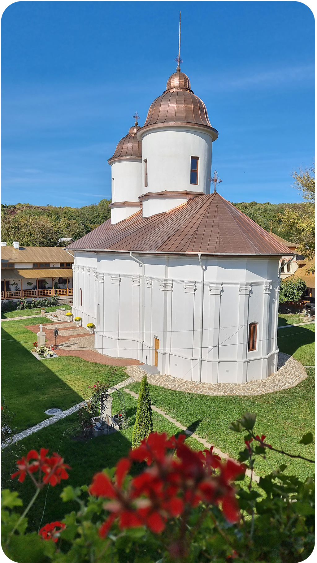 biserica exterior 1